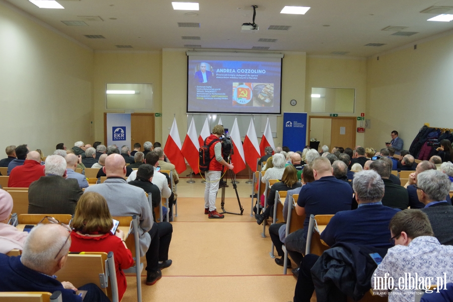 Europoseł Dominik Tarczyński w Elblągu:Cieszę się, że była otwartość na dyskusję